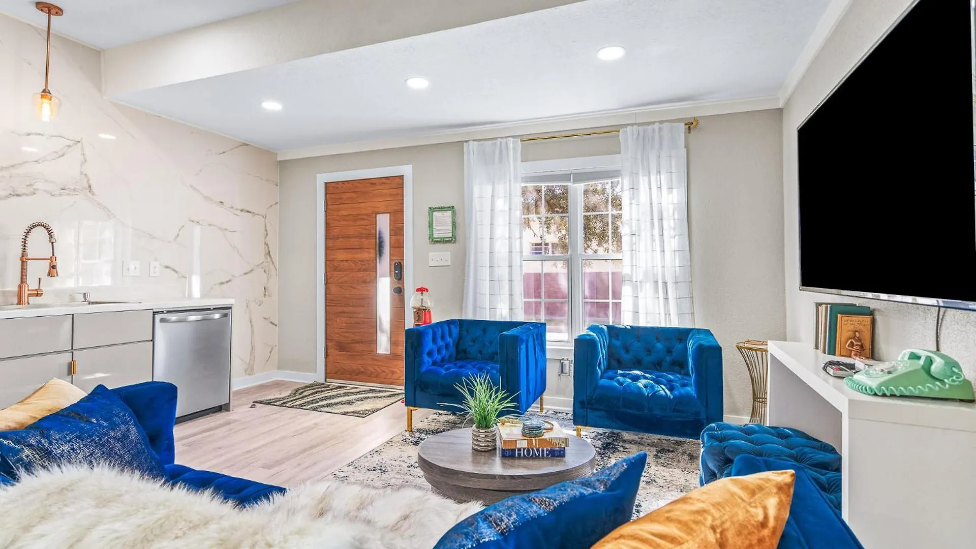 The Sapphire Downtown, Pensacola'S Hidden Gem Villa Pensacola