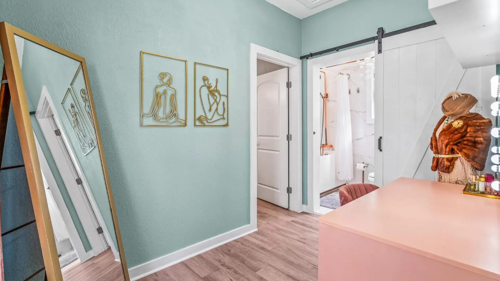 The Sapphire Downtown, Pensacola'S Hidden Gem Villa Holiday home